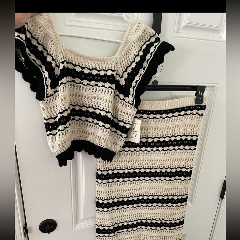 NWT Freshman 1996 2 Piece Knit Set. Size Medium